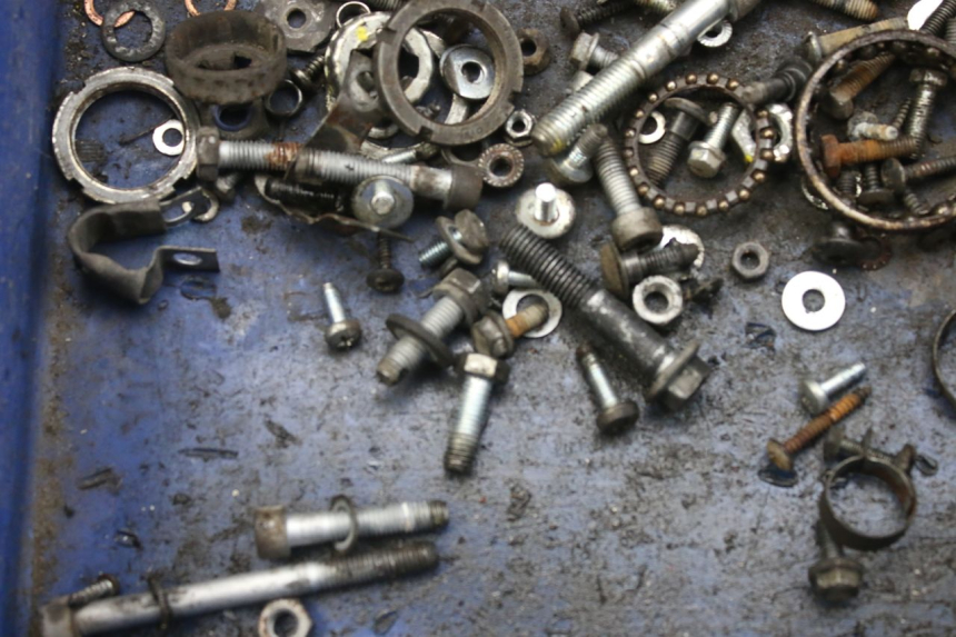 photo de SCHRAUBENBEUTEL PIAGGIO VESPA LX 2T 50 (2005 - 2013) - Hauptansicht