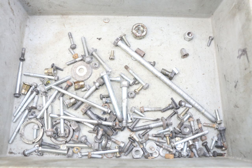 photo de SCHRAUBENBEUTEL PIAGGIO VESPA LX 125 (2005 - 2010) - Hauptansicht