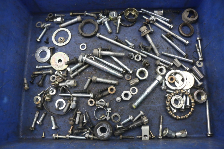 photo de SCHRAUBENBEUTEL PIAGGIO VESPA LX 125 (2005 - 2010) - Hauptansicht