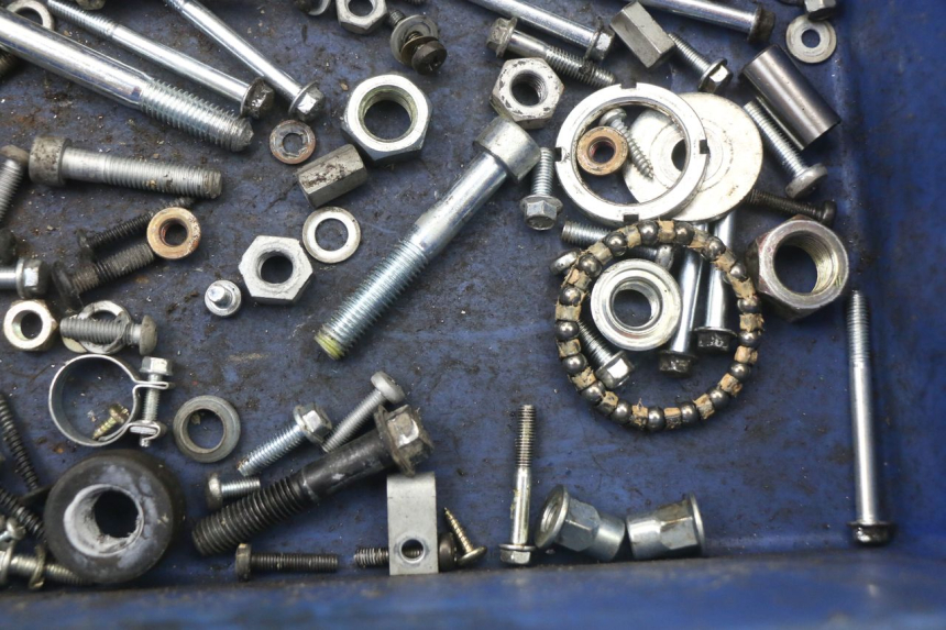 photo de SCHRAUBENBEUTEL PIAGGIO VESPA LX 125 (2005 - 2010) - Technische Nahaufnahme