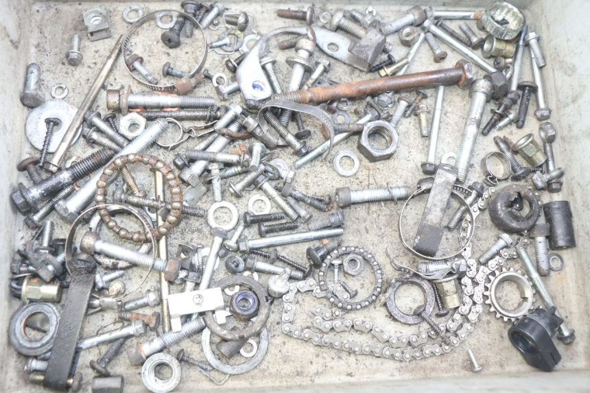 photo de SCHRAUBENBEUTEL PIAGGIO VESPA LXV 125 (2006 - 2009) - Detailansicht des Bauteils