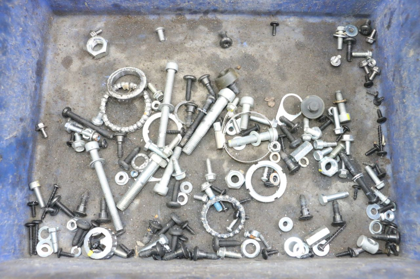 photo de SCHRAUBEN PIAGGIO VESPA PRIMAVERA 4T 50 (2021 - 2024) - Hauptansicht