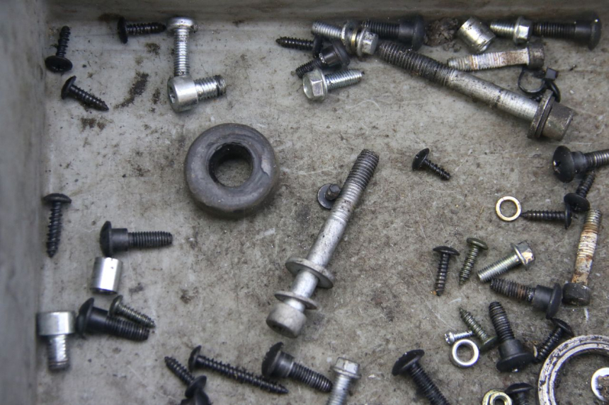 photo de SCHRAUBENBEUTEL PIAGGIO VESPA S 2T 50 (2007 - 2014) - Technische Nahaufnahme