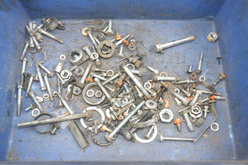 photo de SCHRAUBENBEUTEL PIAGGIO VESPA S 2T 50 (2007 - 2014) - Hauptansicht