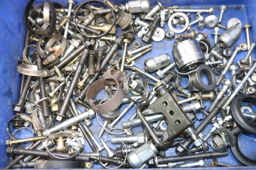 photo de SCHRAUBEN HONDA VFR FI RC46 800 (1998 - 2001) - Detailansicht des Bauteils