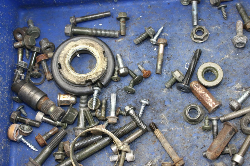 photo de SCHRAUBENBEUTEL EUROCKA VIRTUALITY GT 4T 50 (2011 - 2017) - Zoom auf Gebrauchszustand