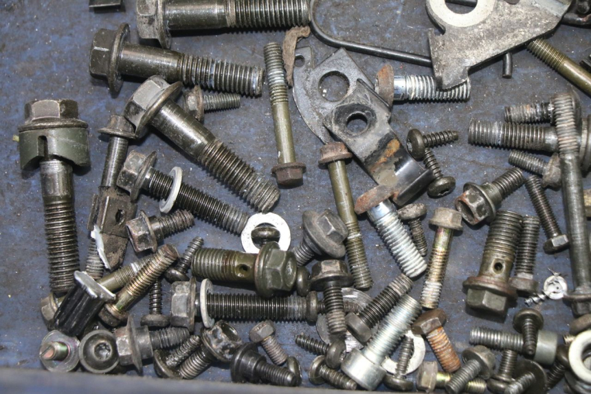 photo de SCHRAUBENBEUTEL PEUGEOT VIVACITY NEW 2T 50 (2008 - 2017) - Alternative Perspektive