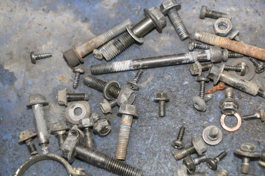 photo de SCHRAUBENBEUTEL PEUGEOT VIVACITY NEW 4T 50 (2008 - 2017) - Detailansicht des Bauteils