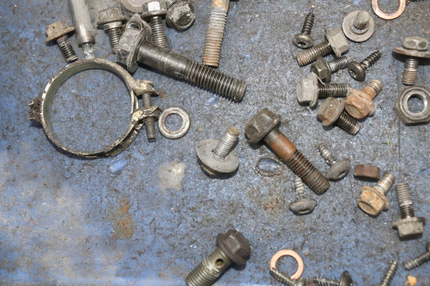 photo de SCHRAUBENBEUTEL PEUGEOT VIVACITY NEW 4T 50 (2008 - 2017) - Alternative Perspektive