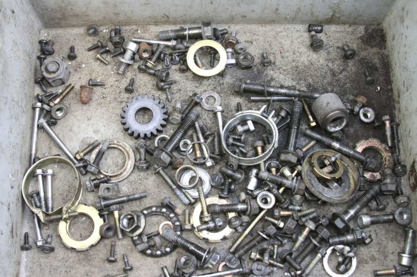 photo de SCHRAUBEN PEUGEOT VIVACITY 125 (2010 - 2017) - Hauptansicht