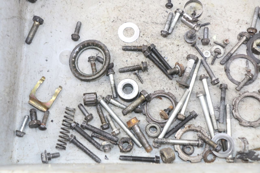 photo de SCHRAUBENBEUTEL PEUGEOT VIVACITY 50 (2004 - 2009) - Zoom auf Gebrauchszustand