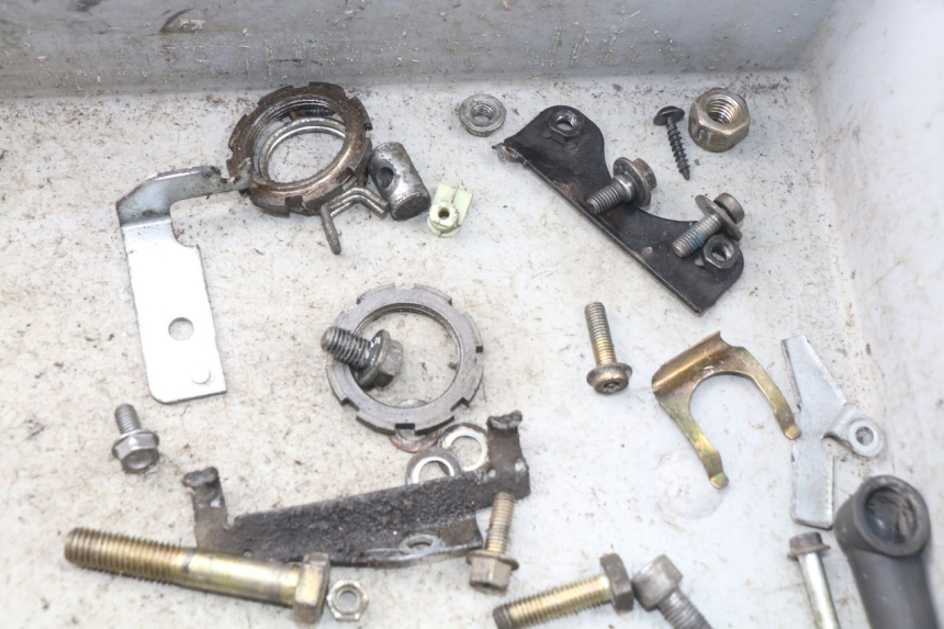 photo de SCHRAUBENBEUTEL PEUGEOT VIVACITY 50 (2004 - 2009) - Alternative Perspektive