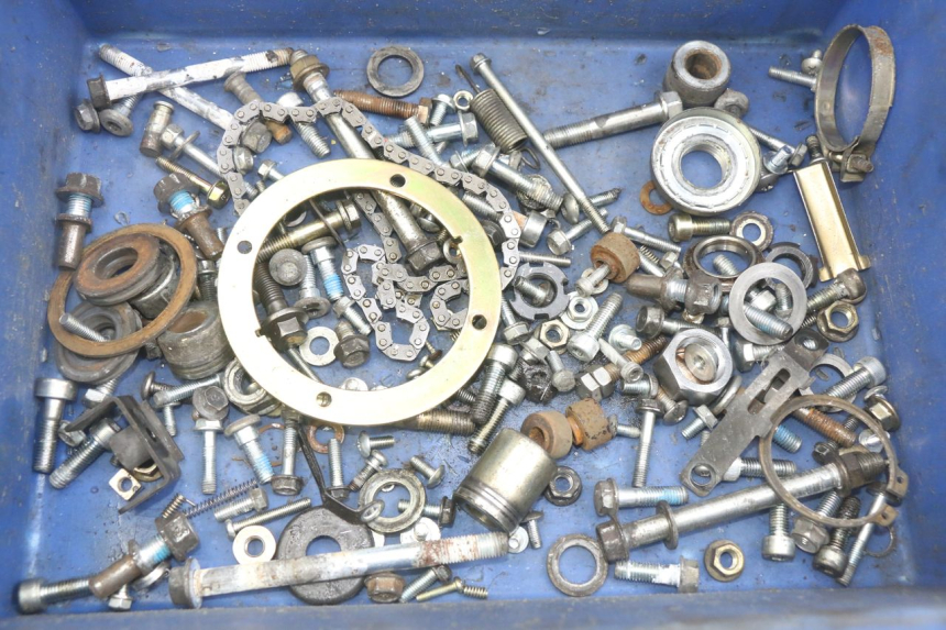 photo de SCHRAUBENBEUTEL DAELIM VJ ROADWIN FI 125 (2008 - 2017) - Detailansicht des Bauteils