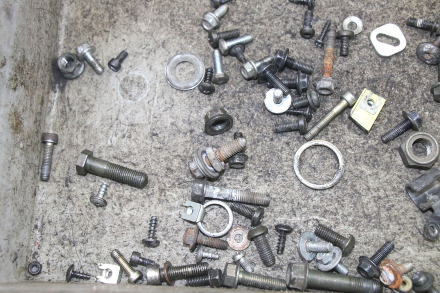 photo de SCHRAUBEN YAMAHA WHY 50 (1998 - 2000) - Alternative Perspektive