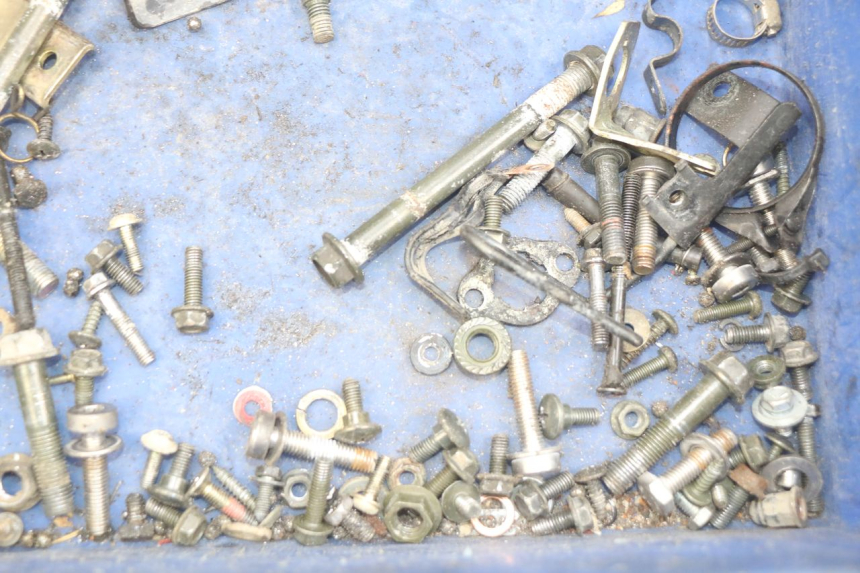 photo de SCHRAUBENBEUTEL SYM WOLF SB 125 (2011 - 2018) - Zoom auf Gebrauchszustand