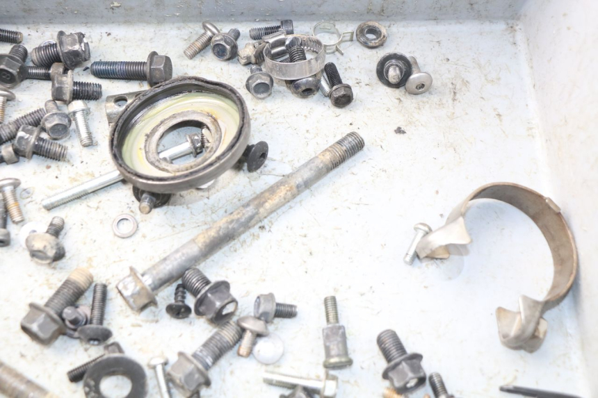 photo de SCHRAUBEN YAMAHA WR R 125 (2009 - 2017) - Alternative Perspektive