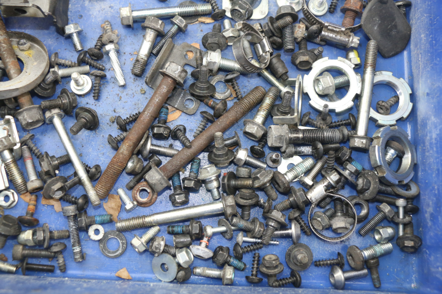 photo de SCHRAUBEN YAMAHA XMAX X-MAX ABS 125 (2014 - 2016) - Zoom auf Gebrauchszustand