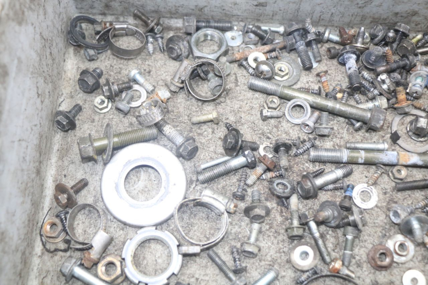 photo de SCHRAUBENBEUTEL YAMAHA XMAX X-MAX 125 (2006 - 2009) - Detailansicht des Bauteils