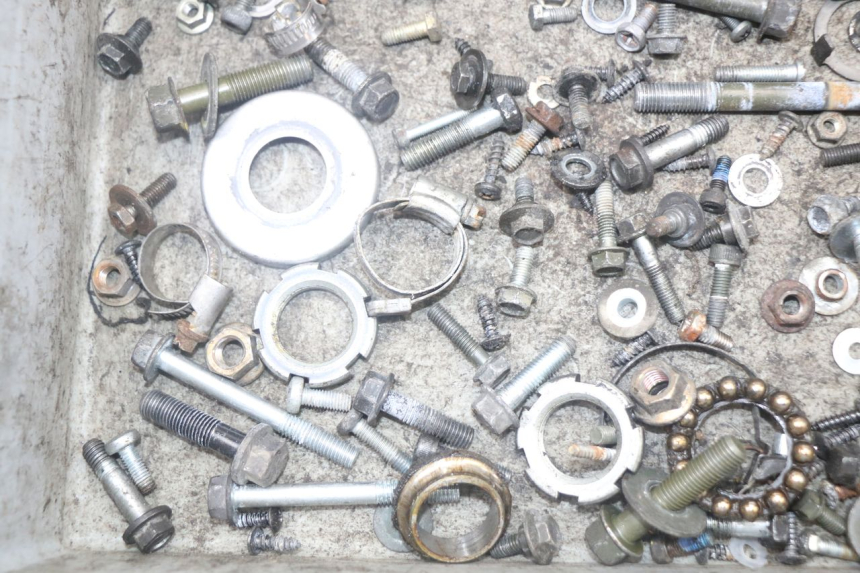 photo de SCHRAUBENBEUTEL YAMAHA XMAX X-MAX 125 (2006 - 2009) - Alternative Perspektive