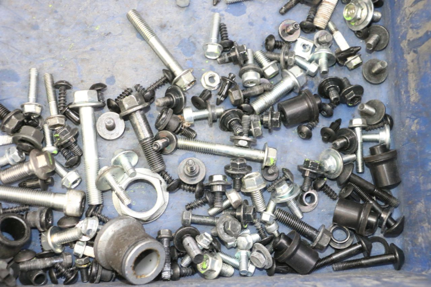 photo de SCHRAUBEN YAMAHA XMAX X-MAX 125 (2021 - 2025) - Detailansicht des Bauteils