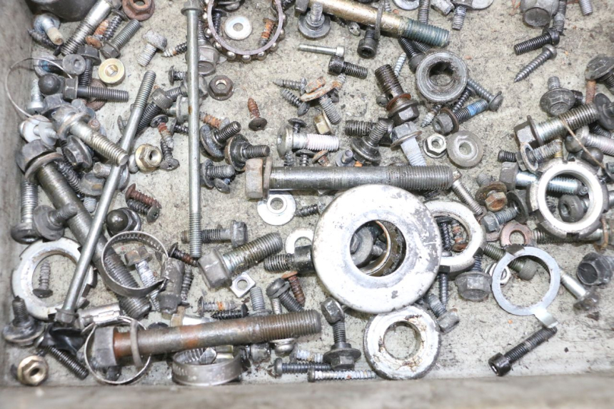 photo de SCHRAUBENBEUTEL YAMAHA X-MAX XMAX 250 (2006 - 2009) - Alternative Perspektive