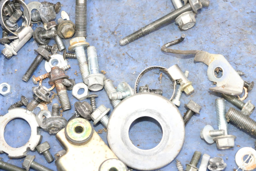 photo de SCHRAUBENBEUTEL YAMAHA XMAX X-MAX 125 (2006 - 2009) - Technische Nahaufnahme