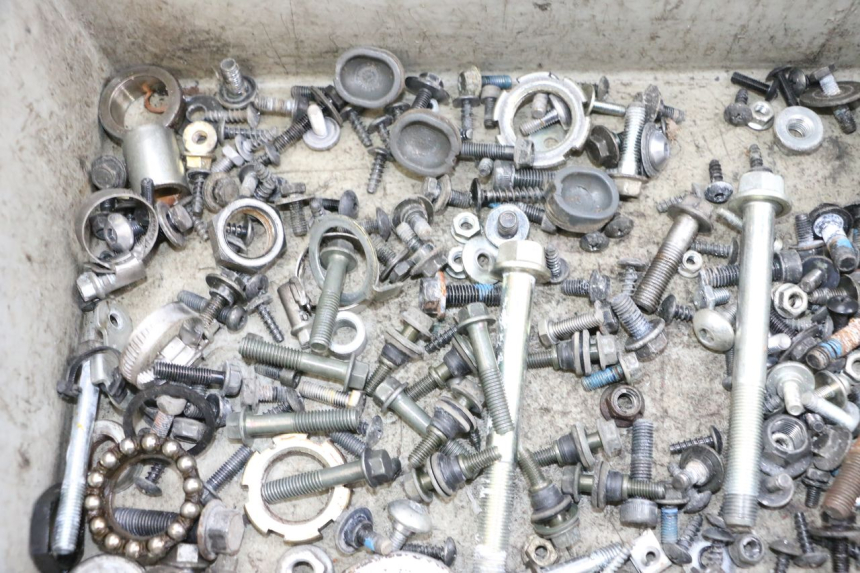 photo de SCHRAUBENBEUTEL YAMAHA X-MAX XMAX 125 (2010 - 2013) - Zoom auf Gebrauchszustand