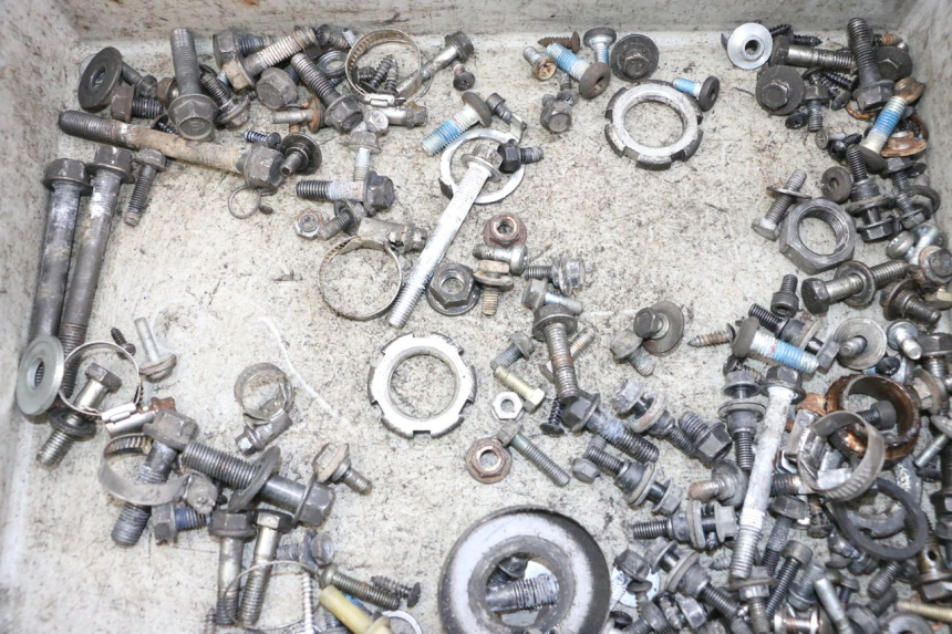 photo de SCHRAUBENBEUTEL YAMAHA XMAX X-MAX 125 (2006 - 2009) - Detailansicht des Bauteils