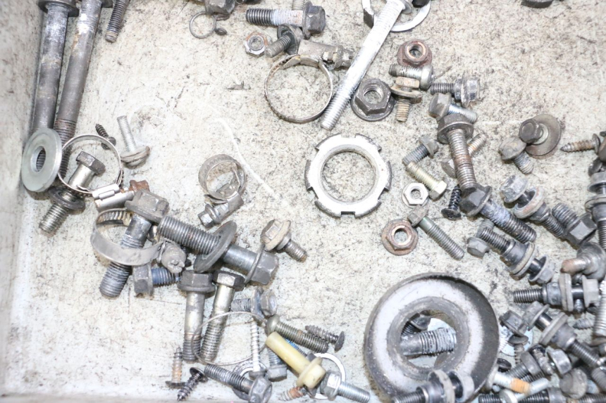 photo de SCHRAUBENBEUTEL YAMAHA XMAX X-MAX 125 (2006 - 2009) - Technische Nahaufnahme