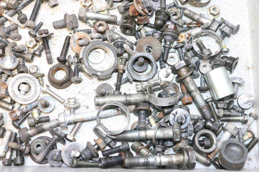 photo de SCHRAUBENBEUTEL YAMAHA X-MAX XMAX 125 (2010 - 2013) - Technische Nahaufnahme