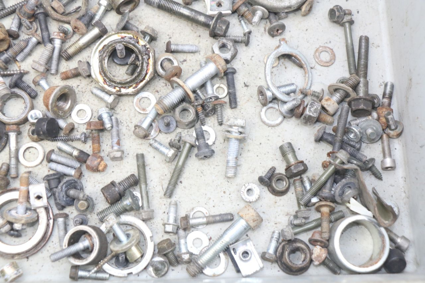 photo de SCHRAUBENBEUTEL PIAGGIO X7 125 (2007 - 2013) - Zoom auf Gebrauchszustand