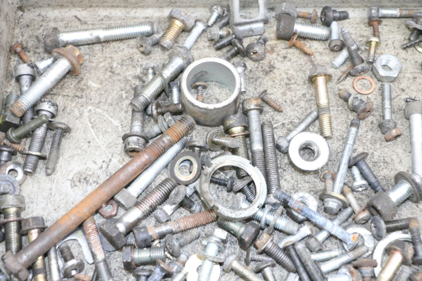 photo de SCHRAUBENBEUTEL PIAGGIO X8 125 (2004 - 2007) - Zoom auf Gebrauchszustand