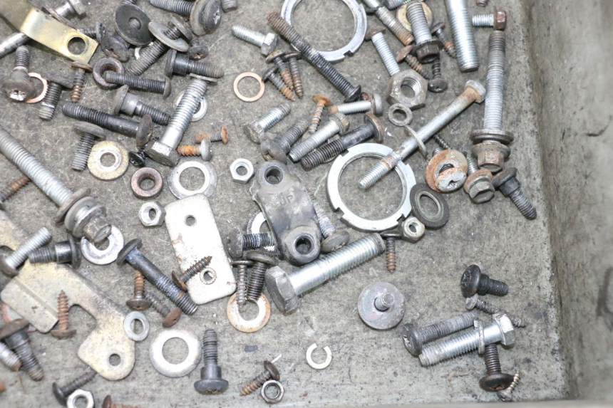 photo de SCHRAUBENBEUTEL PIAGGIO X8 125 (2004 - 2007) - Technische Nahaufnahme