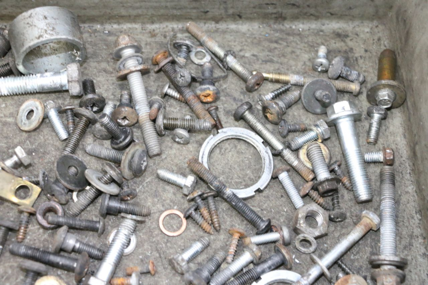 photo de SCHRAUBENBEUTEL PIAGGIO X8 125 (2004 - 2007) - Gesamtansicht des Produkts