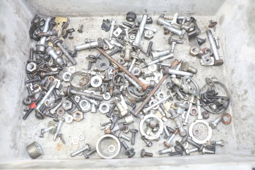 photo de SCHRAUBENBEUTEL PIAGGIO X9 EVOLUTION 125 (2003 - 2007) - Hauptansicht