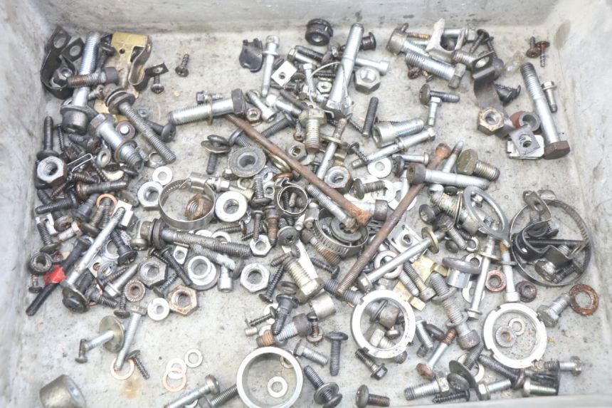 photo de SCHRAUBENBEUTEL PIAGGIO X9 EVOLUTION 125 (2003 - 2007) - Detailansicht des Bauteils