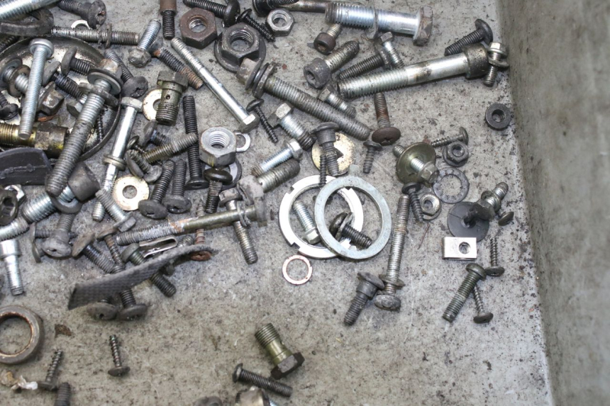 photo de SCHRAUBENBEUTEL PIAGGIO X9 EVOLUTION 250 (2003 - 2007) - Detailansicht des Bauteils