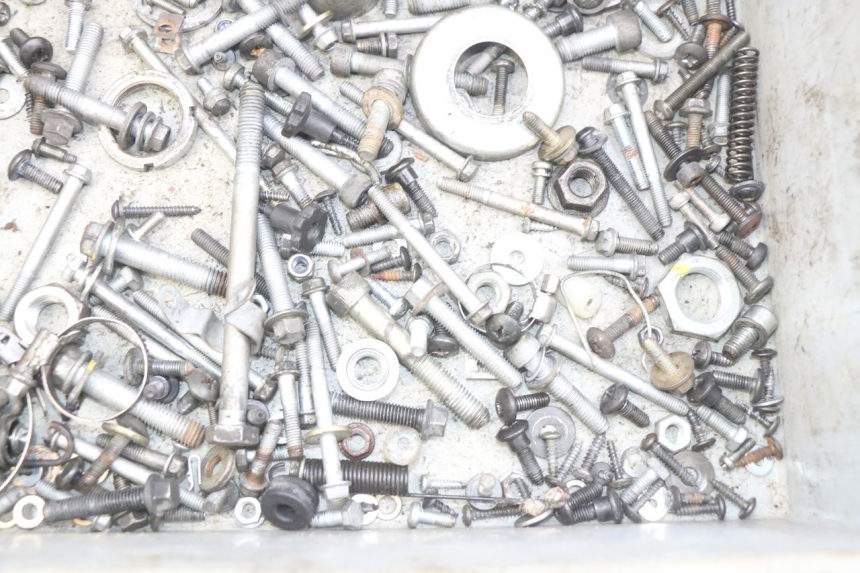 photo de SCHRAUBENBEUTEL PIAGGIO XEVO - X EVO 125 (2007 - 2017) - Zoom auf Gebrauchszustand