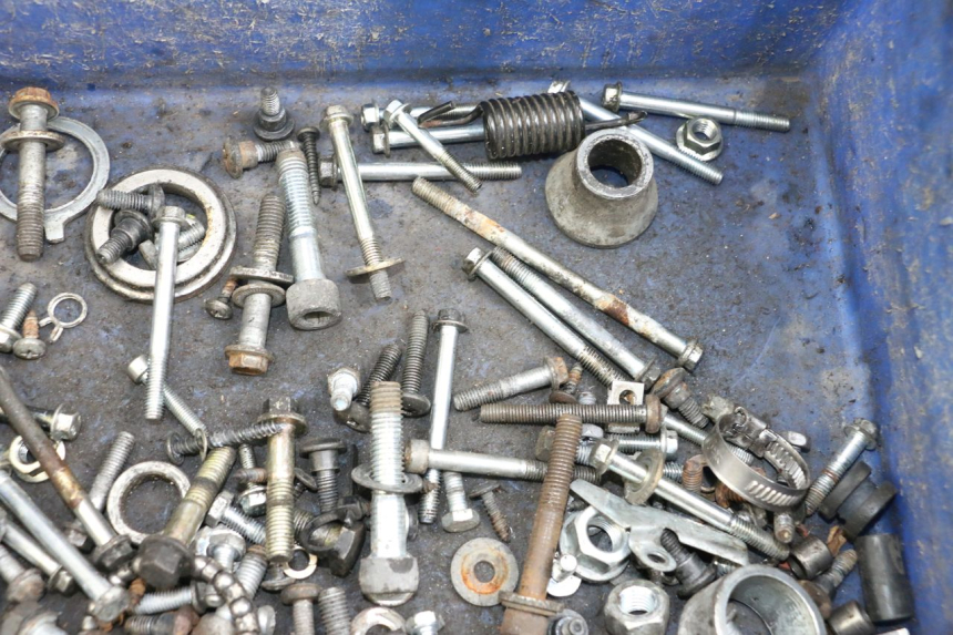 photo de SCHRAUBENBEUTEL PIAGGIO XEVO - X EVO 125 (2007 - 2017) - Alternative Perspektive