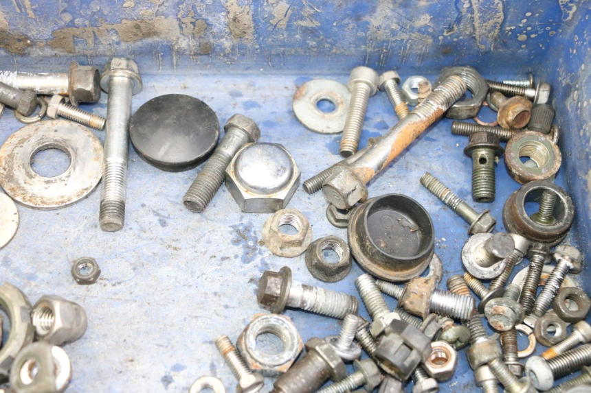 photo de SCHRAUBEN YAMAHA XJN DIVERSION 600 (2000 - 2003) - Gesamtansicht des Produkts