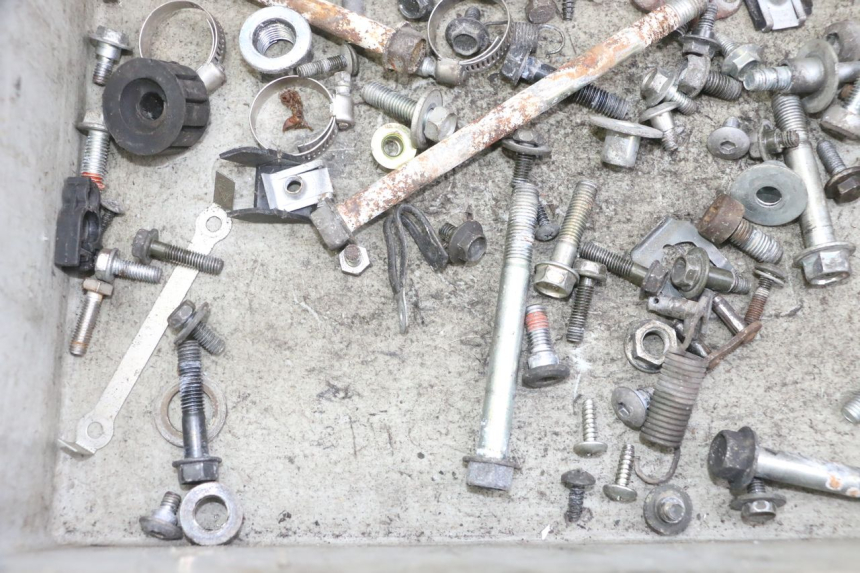 photo de SCHRAUBEN HONDA XLV VARADERO 125 (2000 - 2006) - Alternative Perspektive