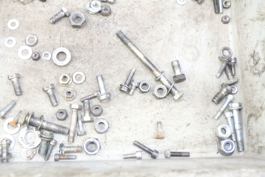 photo de SCHRAUBENBEUTEL PEUGEOT XP6 50 (1997 - 2003) - Zoom auf Gebrauchszustand