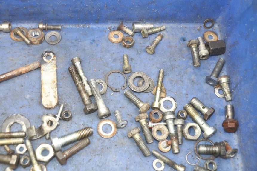 photo de SCHRAUBENBEUTEL PEUGEOT XP6 50 (2006 - 2011) - Alternative Perspektive