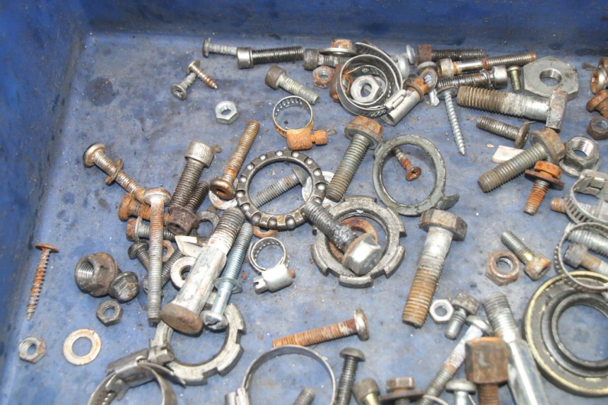 photo de SCHRAUBEN YAMAHA AEROX 50 (1997 - 2006) - Detailansicht des Bauteils