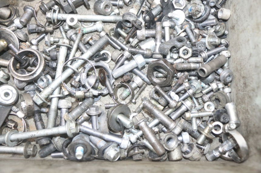 photo de SCHRAUBENBEUTEL YAMAHA FJR ABS 1300 (2006 - 2012) - Technische Nahaufnahme