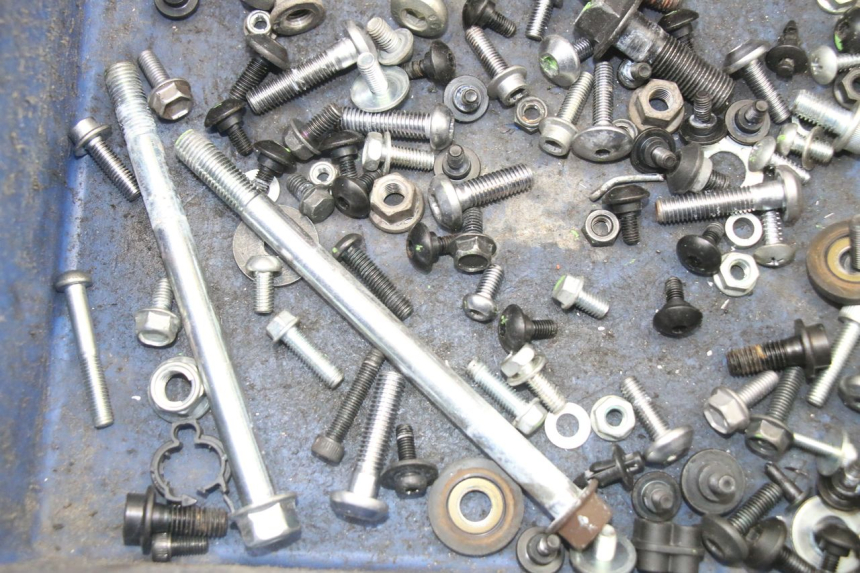 photo de SCHRAUBEN YAMAHA TRACER 7 700 (2020 - 2024) - Alternative Perspektive