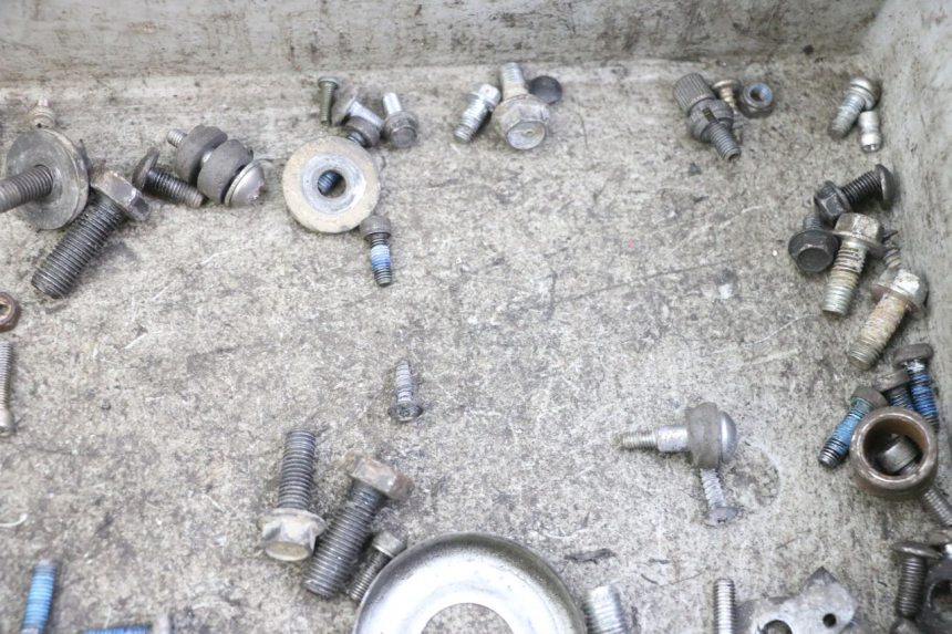 photo de SCHRAUBEN YAMAHA TZR 50 (2008 - 2016) - Alternative Perspektive