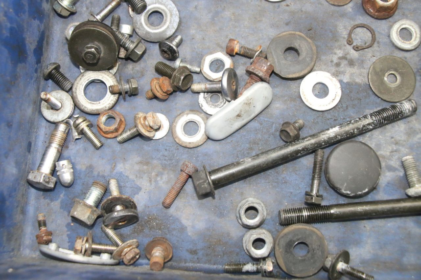 photo de SCHRAUBEN YAMAHA XV VIRAGO 535 (1988 - 2004) - Alternative Perspektive