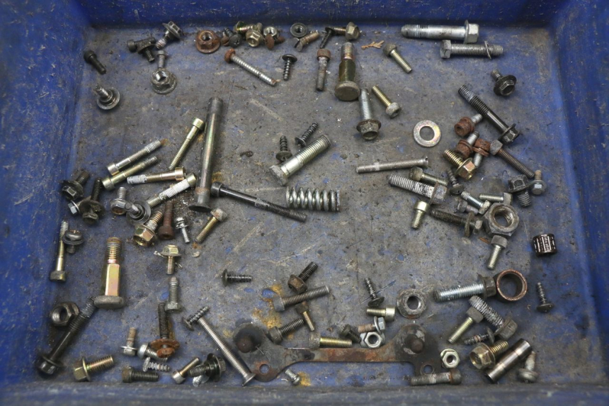 photo de SCHRAUBEN YAMAHA YE ZEST 50 (1992 - 1998) - Hauptansicht