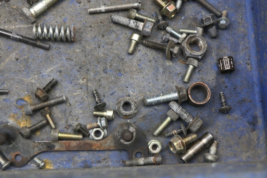 photo de SCHRAUBEN YAMAHA YE ZEST 50 (1992 - 1998) - Technische Nahaufnahme